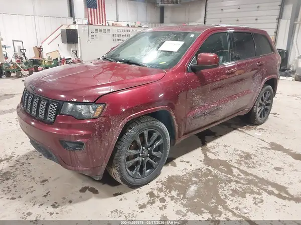 1C4RJFAG8HC866350 2017 JEEP GRAND CHEROKEE - Image 2