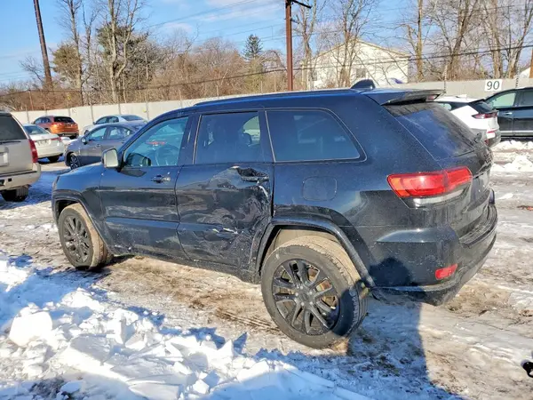 1C4RJFAG8HC866655 2017 JEEP GRAND CHEROKEE - Image 2
