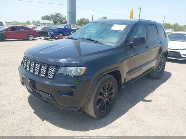 1C4RJFAG8HC886047 2017 JEEP GRAND CHEROKEE - Image 2