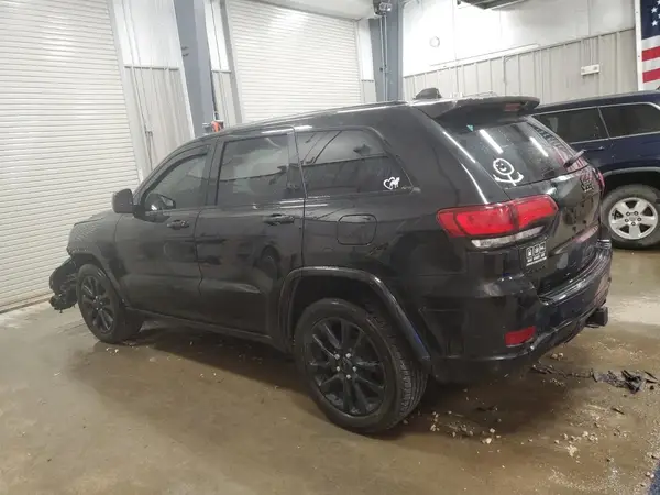 1C4RJFAG8HC895542 2017 JEEP GRAND CHEROKEE - Image 2