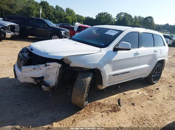1C4RJFAG8HC897646 2017 JEEP GRAND CHEROKEE - Image 2