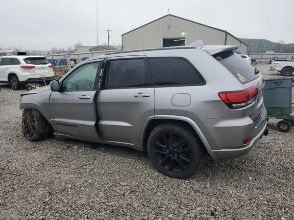 1C4RJFAG8HC905633 2017 JEEP GRAND CHEROKEE - Image 2