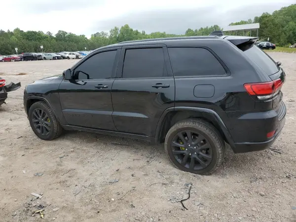 1C4RJFAG8HC946604 2017 JEEP GRAND CHEROKEE - Image 2