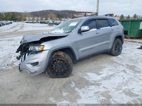 1C4RJFAG8HC954945 2017 JEEP GRAND CHEROKEE - Image 2