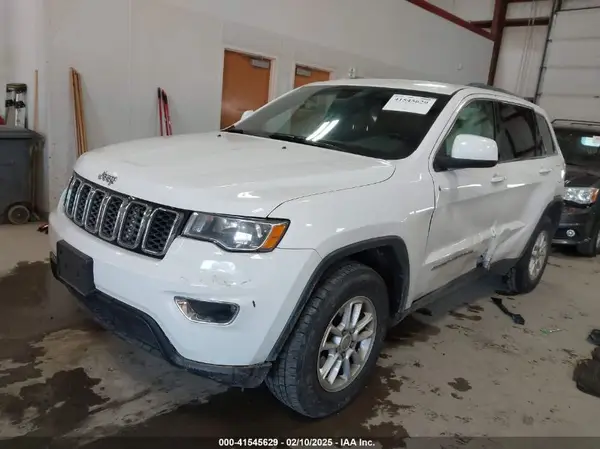 1C4RJFAG8JC120423 2018 JEEP GRAND CHEROKEE - Image 2
