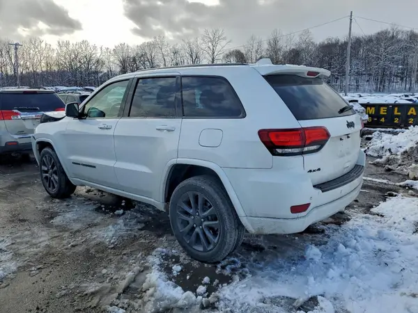 1C4RJFAG8JC156905 2018 JEEP GRAND CHEROKEE - Image 2