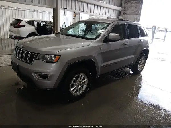 1C4RJFAG8JC161909 2018 JEEP GRAND CHEROKEE - Image 2