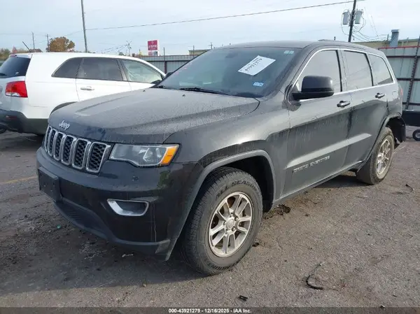 1C4RJFAG8JC162848 2018 JEEP GRAND CHEROKEE - Image 2