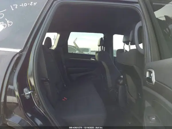 1C4RJFAG8JC162848 2018 JEEP GRAND CHEROKEE - Image 8