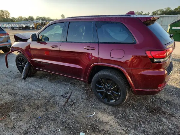 1C4RJFAG8JC163109 2018 JEEP GRAND CHEROKEE - Image 2