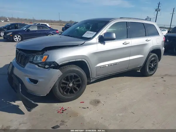 1C4RJFAG8JC180394 2018 JEEP GRAND CHEROKEE - Image 2