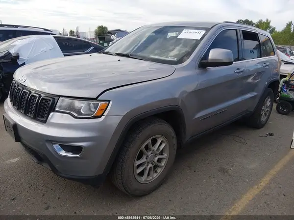 1C4RJFAG8JC180685 2018 JEEP GRAND CHEROKEE - Image 2