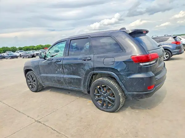 1C4RJFAG8JC211921 2018 JEEP GRAND CHEROKEE - Image 2
