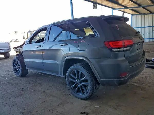 1C4RJFAG8JC229271 2018 JEEP GRAND CHEROKEE - Image 2