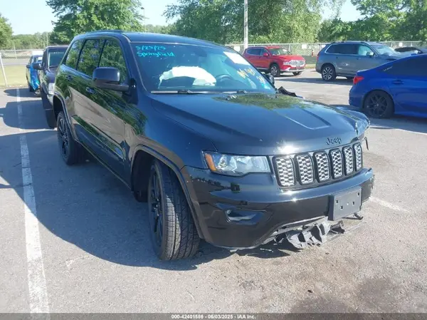 1C4RJFAG8JC230355 2018 JEEP GRAND CHEROKEE - Image 1