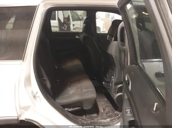 1C4RJFAG8JC310657 2018 JEEP GRAND CHEROKEE - Image 8