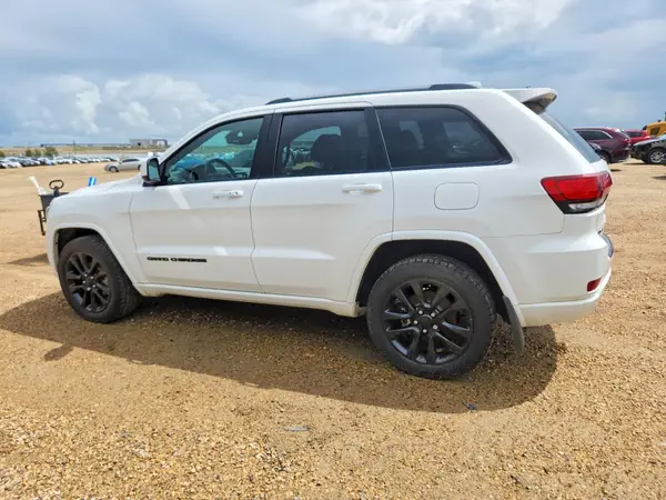 1C4RJFAG8JC331007 2018 JEEP GRAND CHEROKEE - Image 2
