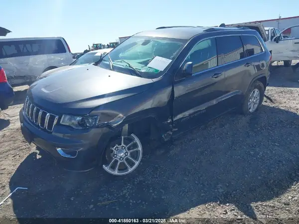 1C4RJFAG8JC335459 2018 JEEP GRAND CHEROKEE - Image 2