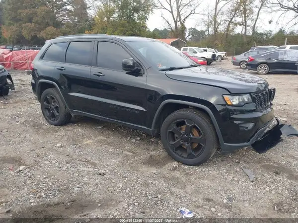 1C4RJFAG8JC352620 2018 JEEP GRAND CHEROKEE - Image 1