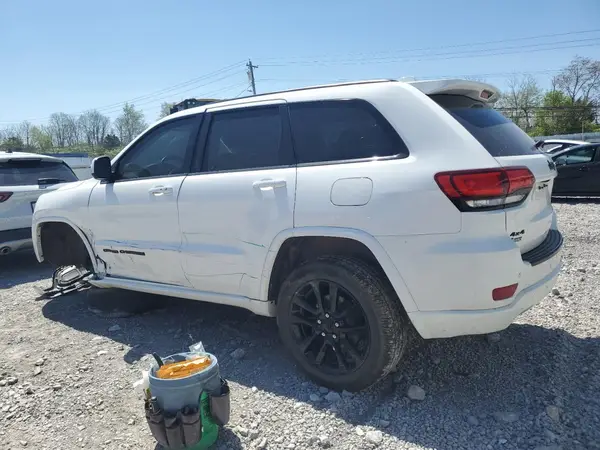 1C4RJFAG8JC356781 2018 JEEP GRAND CHEROKEE - Image 2
