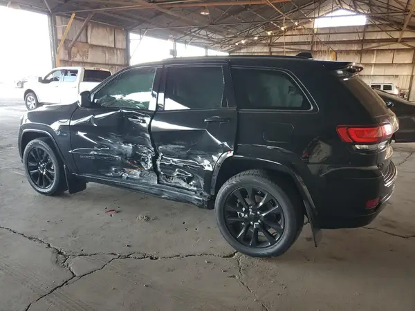 1C4RJFAG8JC360507 2018 JEEP GRAND CHEROKEE - Image 2