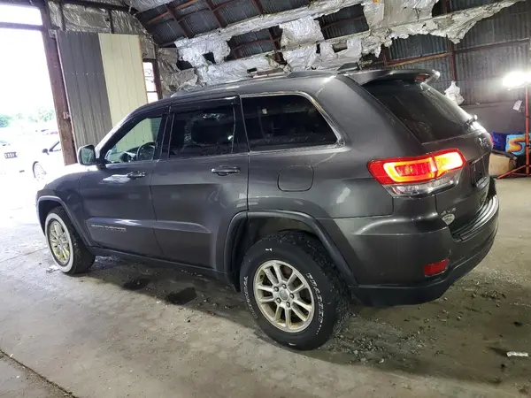 1C4RJFAG8JC367747 2018 JEEP GRAND CHEROKEE - Image 2