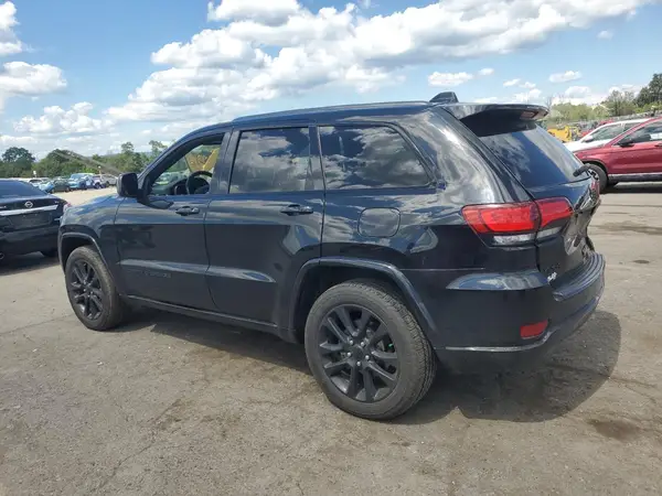 1C4RJFAG8JC376318 2018 JEEP GRAND CHEROKEE - Image 2