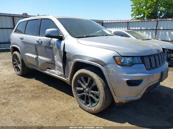 1C4RJFAG8JC432242 2018 JEEP GRAND CHEROKEE - Image 1