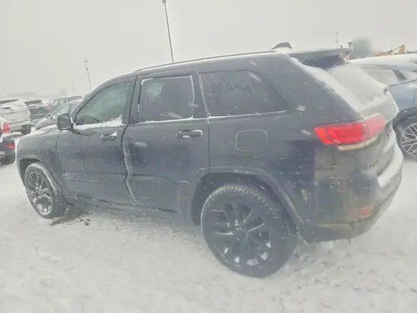 1C4RJFAG8JC435528 2018 JEEP GRAND CHEROKEE - Image 2