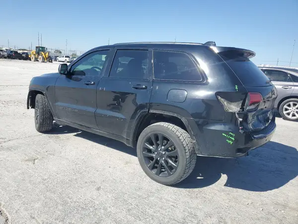 1C4RJFAG8JC435917 2018 JEEP GRAND CHEROKEE - Image 2