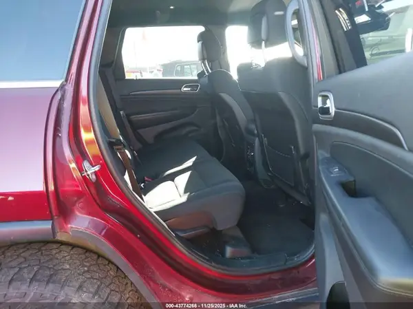 1C4RJFAG8JC477634 2018 JEEP GRAND CHEROKEE - Image 8