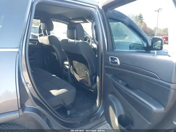 1C4RJFAG8JC505688 2018 JEEP GRAND CHEROKEE - Image 8