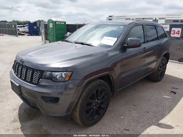 1C4RJFAG8KC553919 2019 JEEP GRAND CHEROKEE - Image 2
