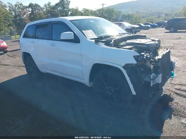 1C4RJFAG8KC590596 2019 JEEP GRAND CHEROKEE - Image 1