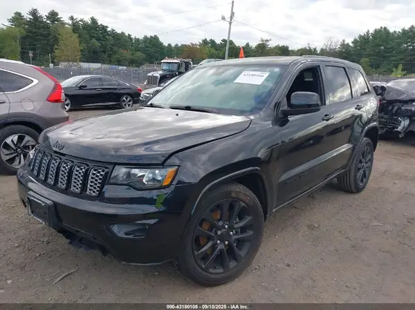 1C4RJFAG8KC594003 2019 JEEP GRAND CHEROKEE - Image 2