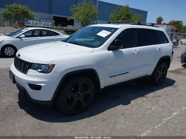 1C4RJFAG8KC641370 2019 JEEP GRAND CHEROKEE - Image 2
