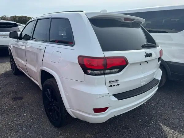 1C4RJFAG8KC678774 2019 JEEP GRAND CHEROKEE - Image 2