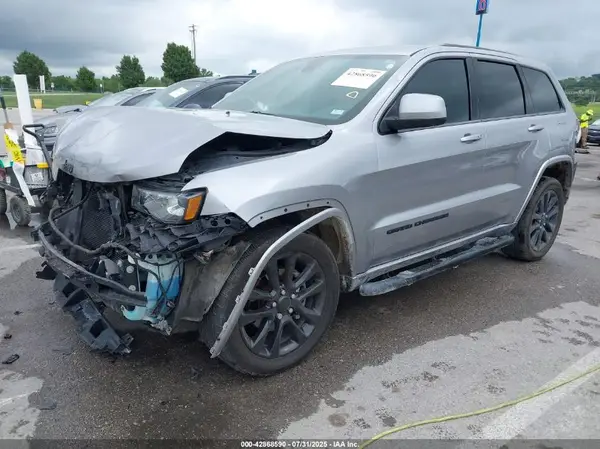 1C4RJFAG8KC692741 2019 JEEP GRAND CHEROKEE - Image 2