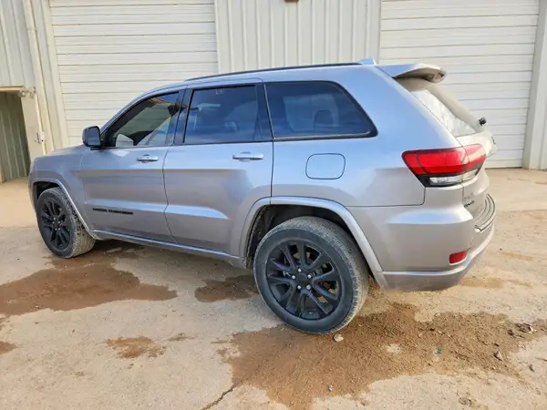 1C4RJFAG8KC761752 2019 JEEP GRAND CHEROKEE - Image 2