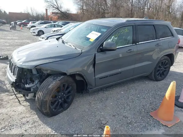 1C4RJFAG8KC802638 2019 JEEP GRAND CHEROKEE - Image 2