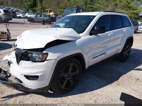 1C4RJFAG8KC810819 2019 JEEP GRAND CHEROKEE - Image 2