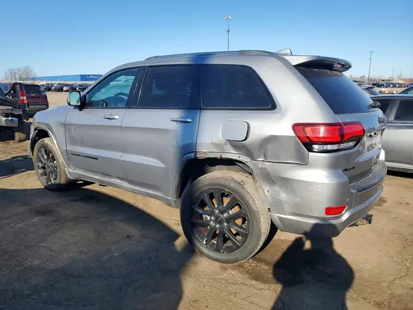 1C4RJFAG8LC158883 2020 JEEP GRAND CHEROKEE - Image 2