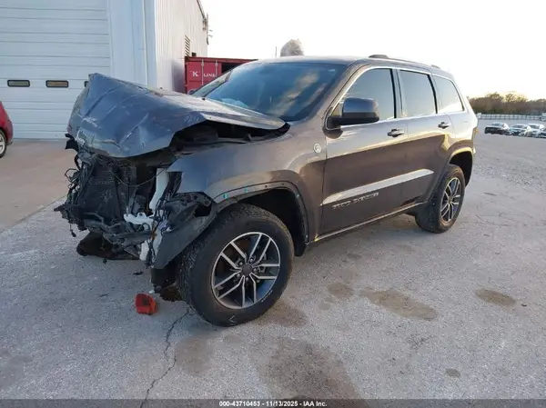 1C4RJFAG8LC209900 2020 JEEP GRAND CHEROKEE - Image 2