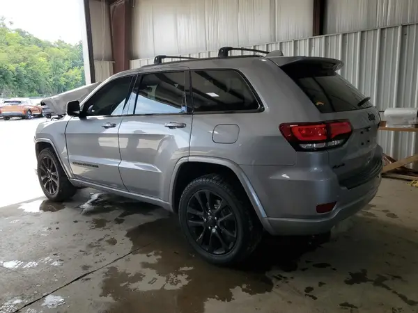 1C4RJFAG8LC235865 2020 JEEP GRAND CHEROKEE - Image 2