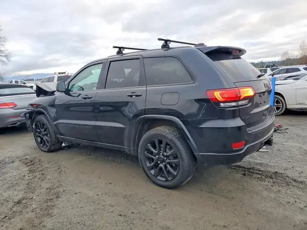 1C4RJFAG8LC243805 2020 JEEP GRAND CHEROKEE - Image 2