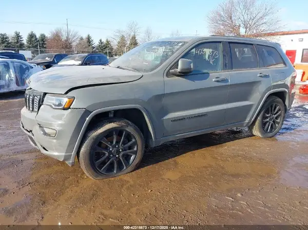 1C4RJFAG8LC327221 2020 JEEP GRAND CHEROKEE - Image 2