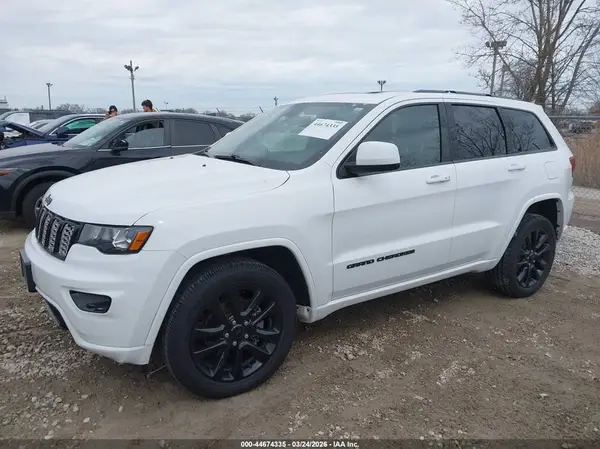 1C4RJFAG8LC331334 2020 JEEP GRAND CHEROKEE - Image 2