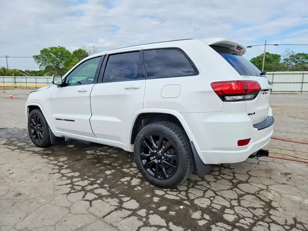1C4RJFAG8MC515030 2021 JEEP GRAND CHEROKEE - Image 2