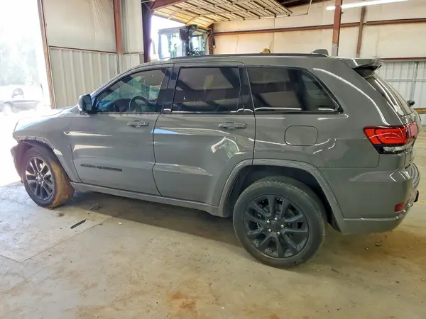 1C4RJFAG8MC588432 2021 JEEP GRAND CHEROKEE - Image 2