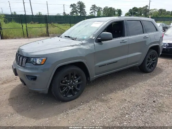 1C4RJFAG8MC730715 2021 JEEP GRAND CHEROKEE - Image 2
